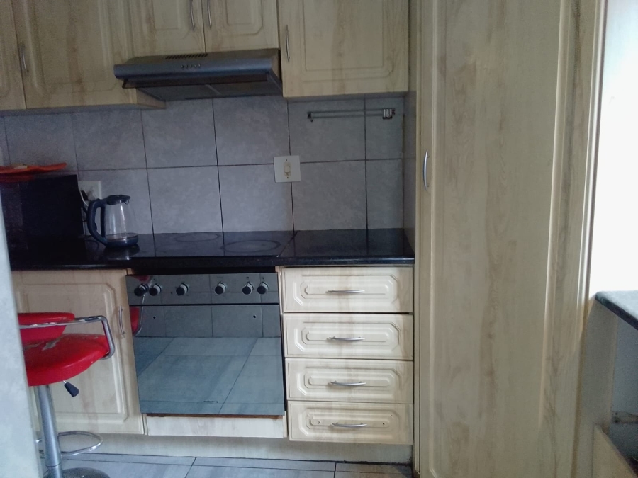 To Let 4 Bedroom Property for Rent in Safari Gardens North West
